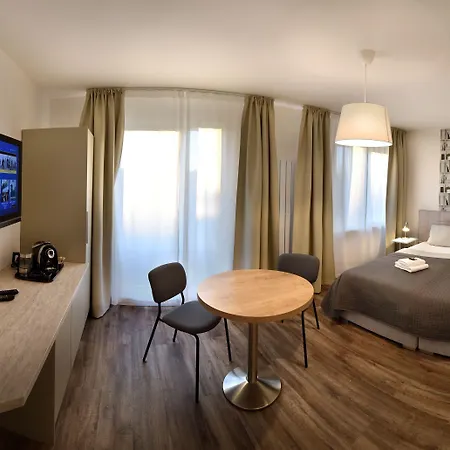 Buergerhof 3*