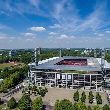 Buergerhof Hotell 3*