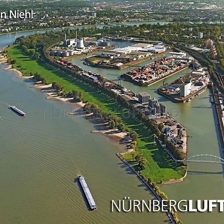 Buergerhof Hotell 3*