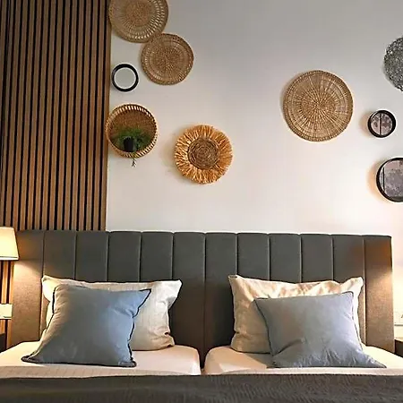فندق Buergerhof 3*